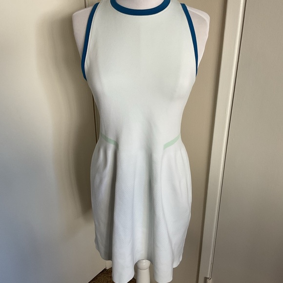 Sweaty Betty Interval Seamless Workout Minidress Sz M Navy Blue Sporty Tennis - Picture 3 of 6